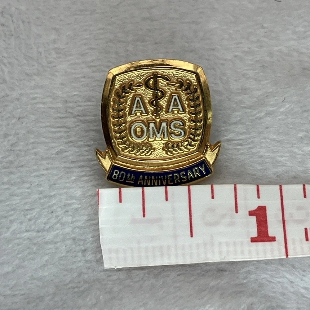 Vtg 1998 American Association of Oral Maxillofacial Surgeons AAOMS Member Pin